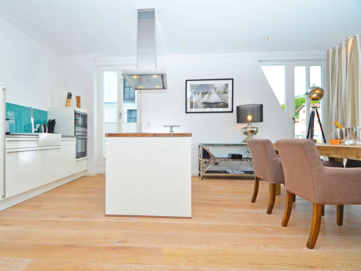 Villa "Johanna" Sellin - Wg12 Mit Kamin Und Zwei Balkonen Exterior foto
